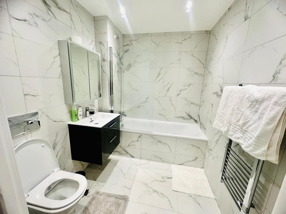 Hemel Apartments - Sea Breeze هيميل هيمبستيد المظهر الخارجي الصورة